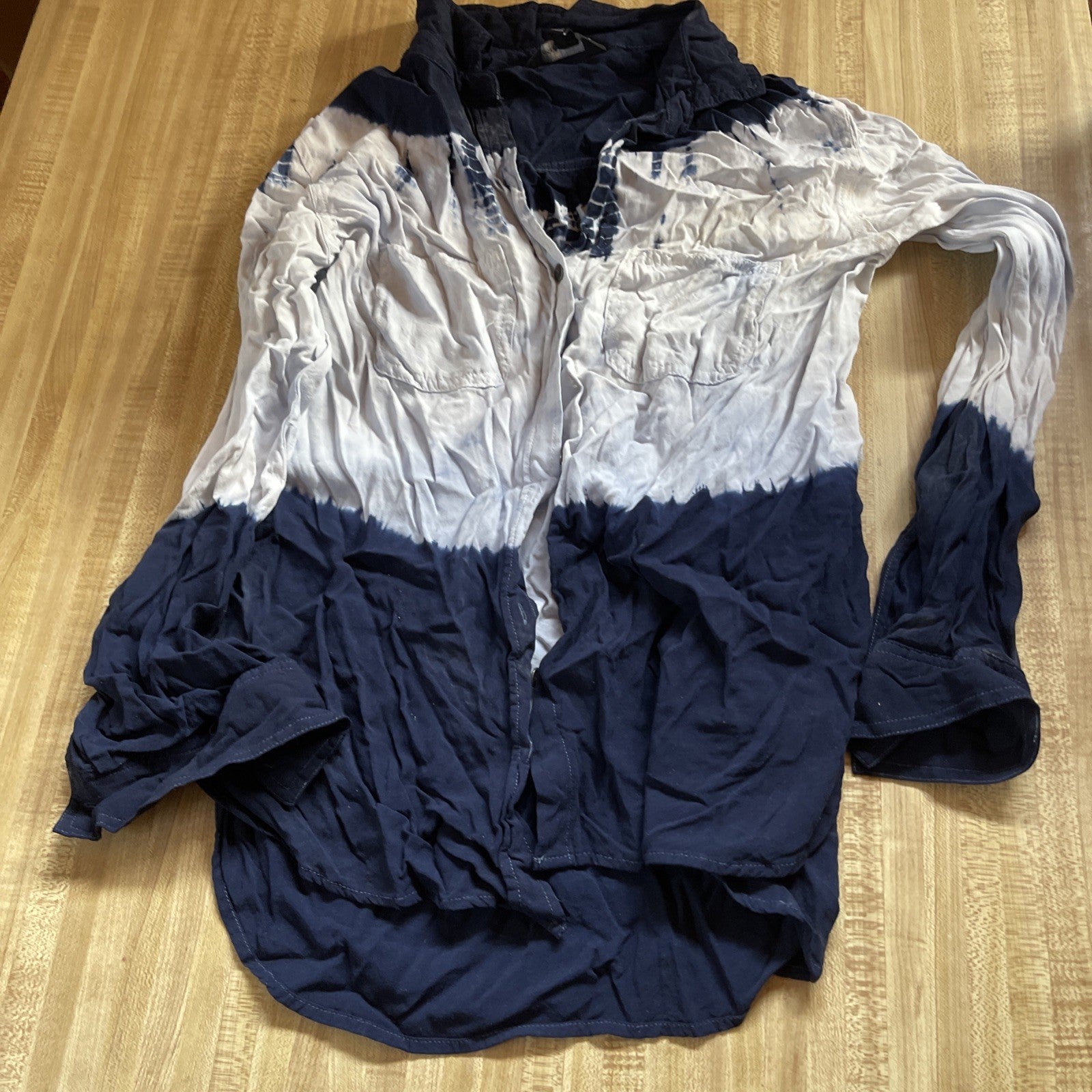 Rock & Republic Top Medium Button Up 