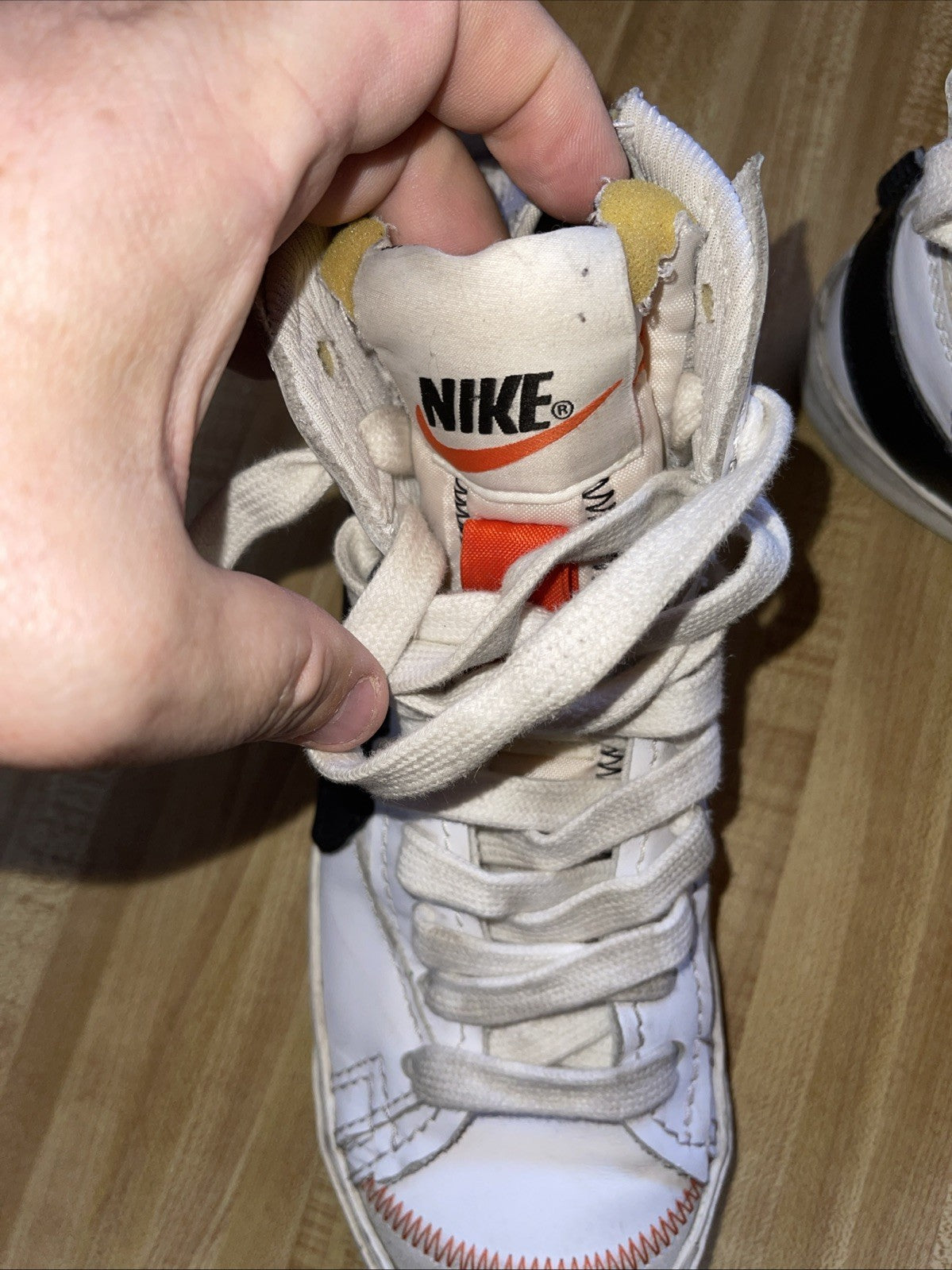 Nike Blazer Mid 77 Jumbo Swoosh Size 9