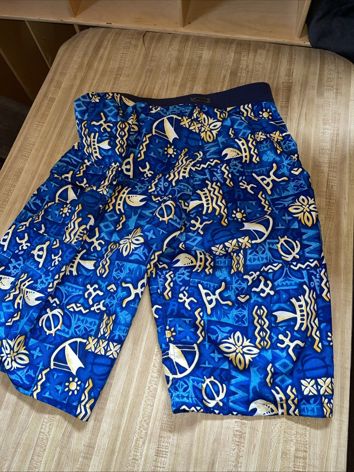 Xelos Brand Board Shorts 36