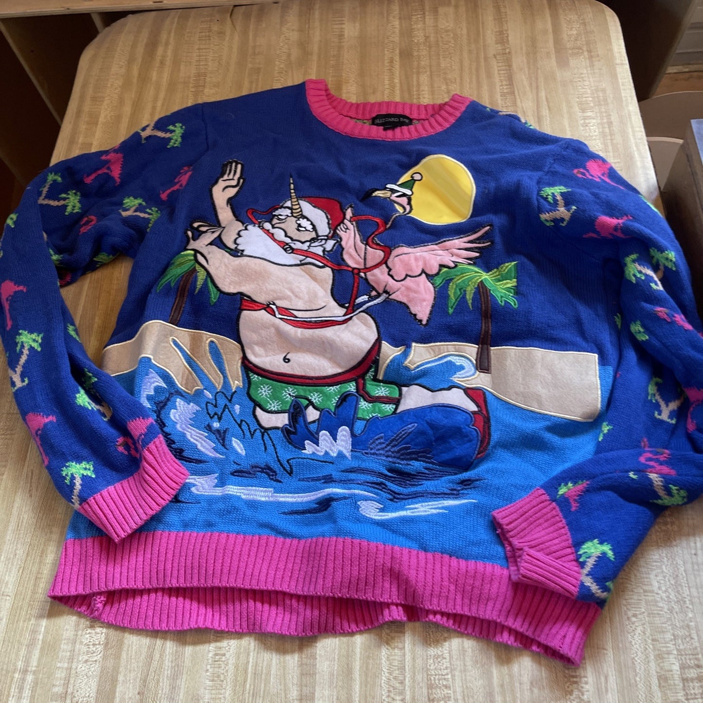 blizzard bay ugly christmas sweater Large 