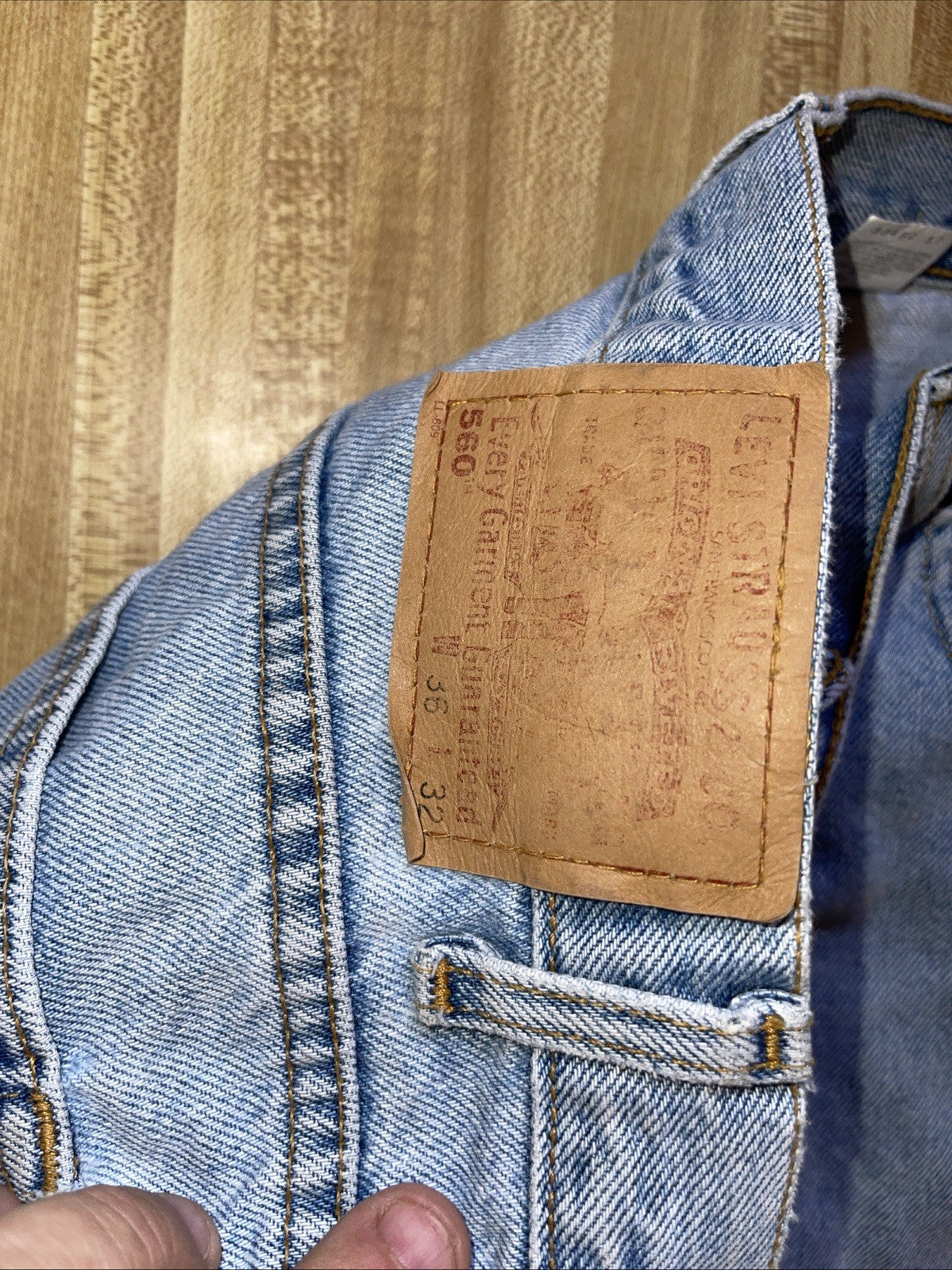Vintage Levi’s 560 Jeans Made In Mexico 36/32 Distressed 