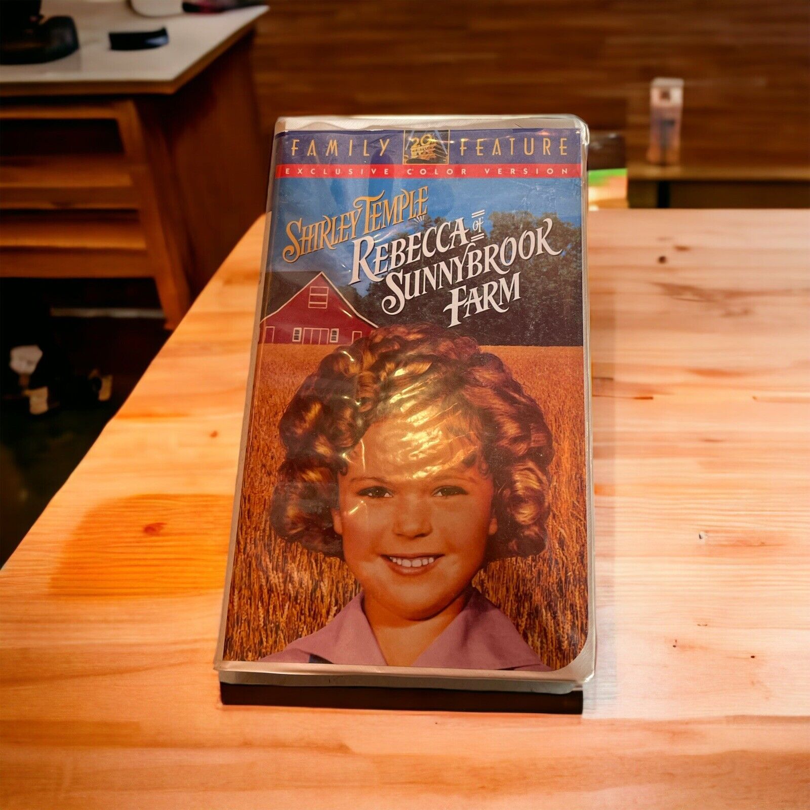 Shirley Temple: Rebecca of Sunnybrook Farm (VHS, 1998, Exclusive Color Version)