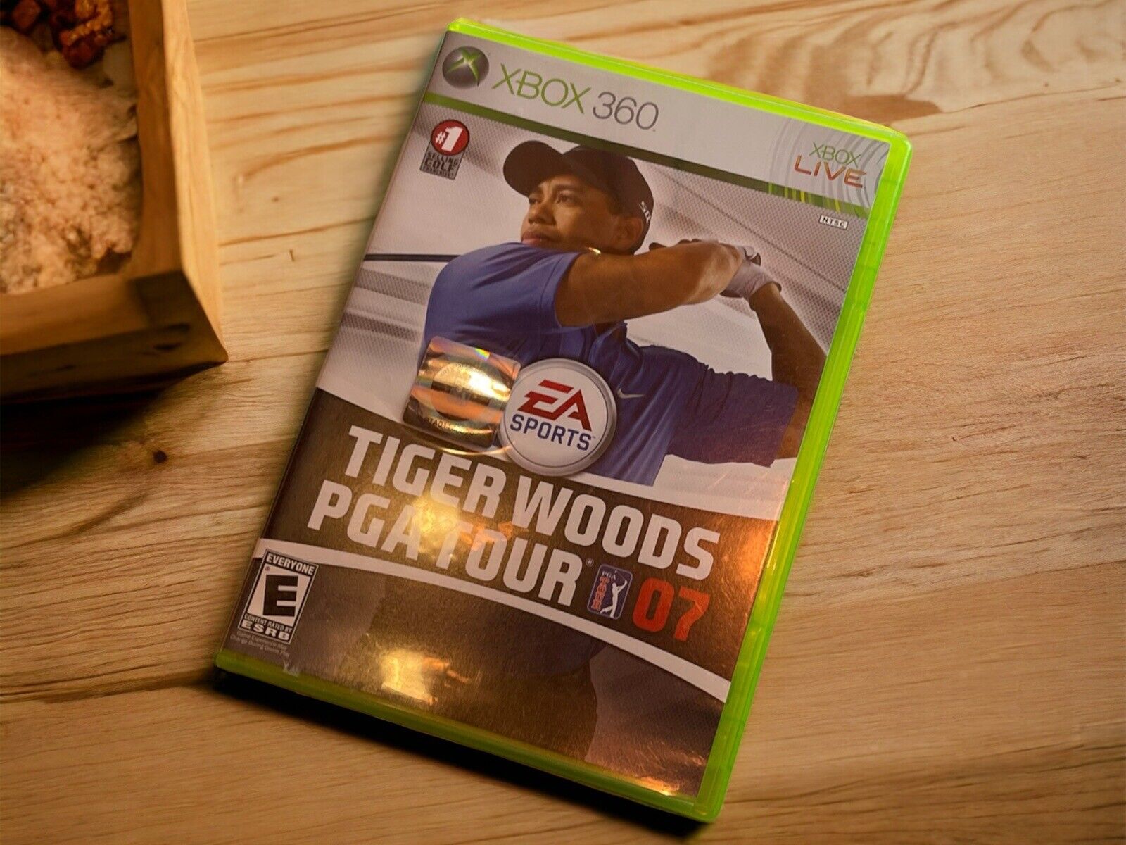 Tiger Woods PGA Tour 07 (Microsoft Xbox 360, 2006) CIB