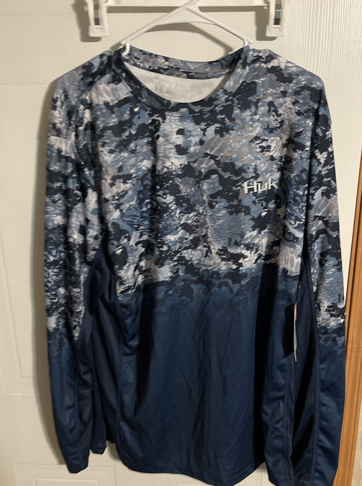 HUK Icon X Tide Change Fade LS Fishing Shirt 997 NWT (H1200388) Men's XL