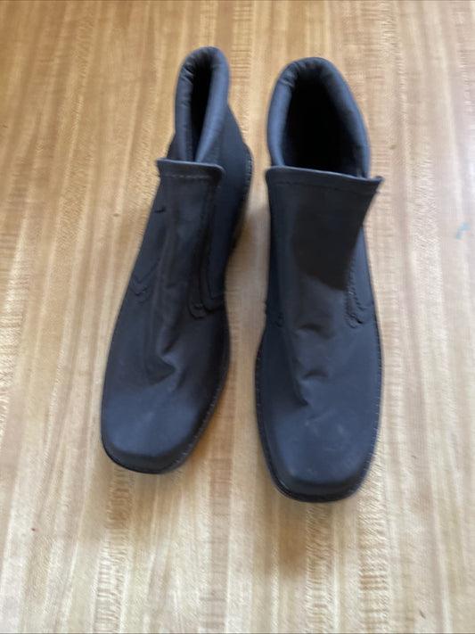 totes boots womens 10