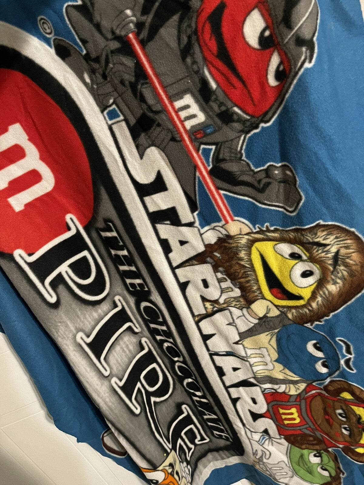 M&M Star Wars The Chocolate Empire Collectible Fleece Blanket Throw Preowned