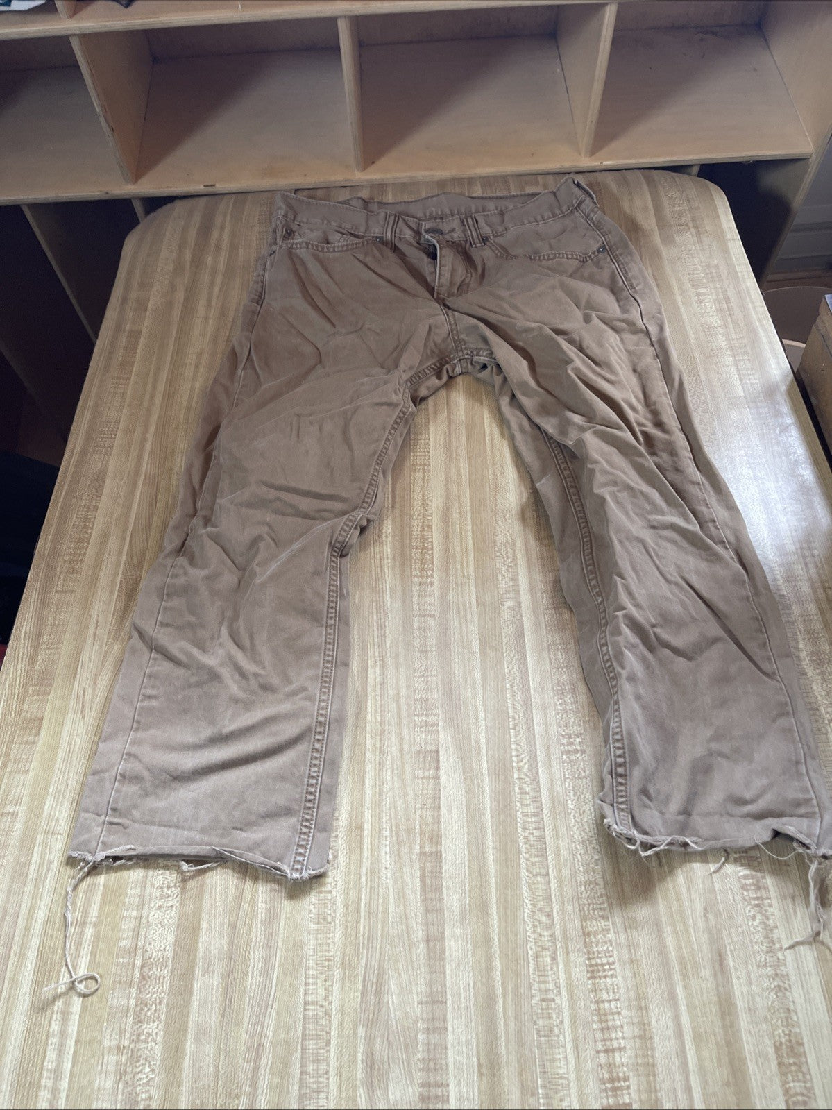 Levi’s 513 Cutoff Capris 32