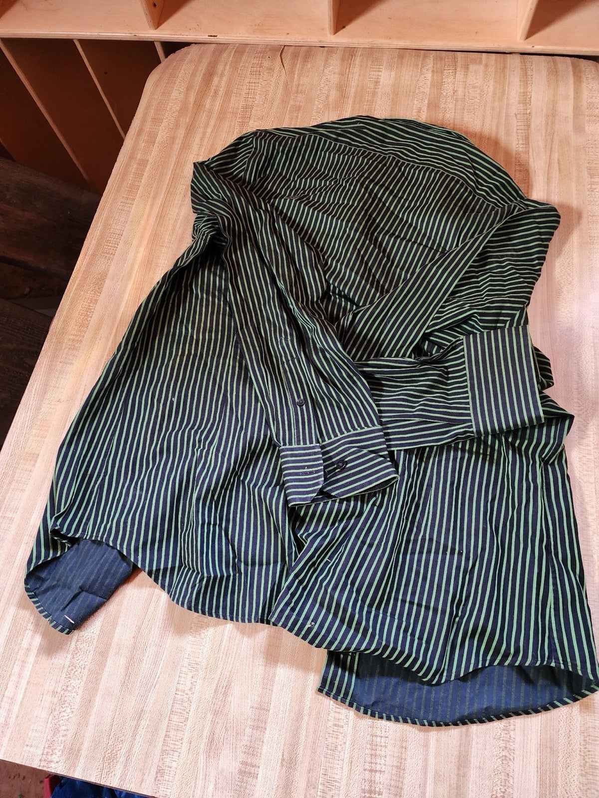 Express Button Up Large 