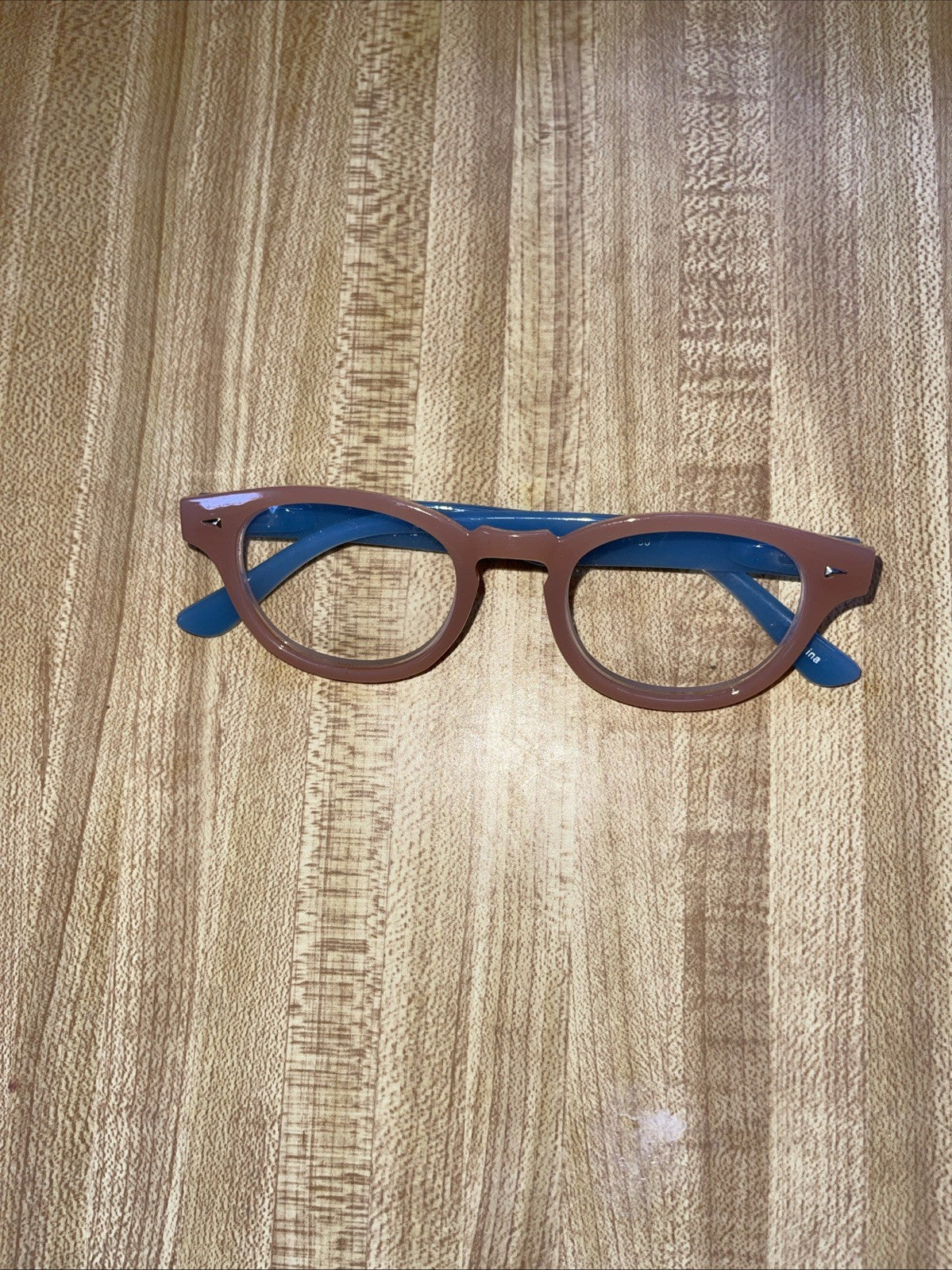 Women’s Eyeglass Frames 