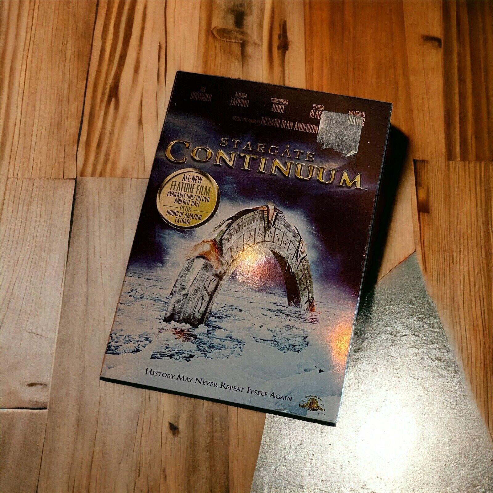 Stargate: Continuum (DVD) Includes Slip Cover