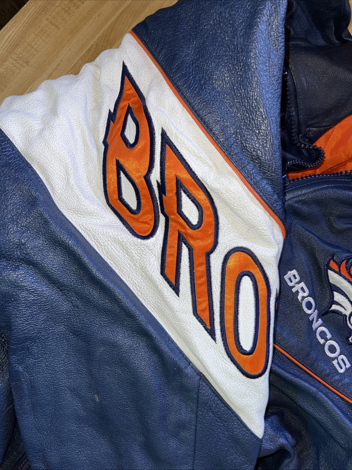 Vintage Pro Player Denver Broncos Leather Bomber Jacket Large