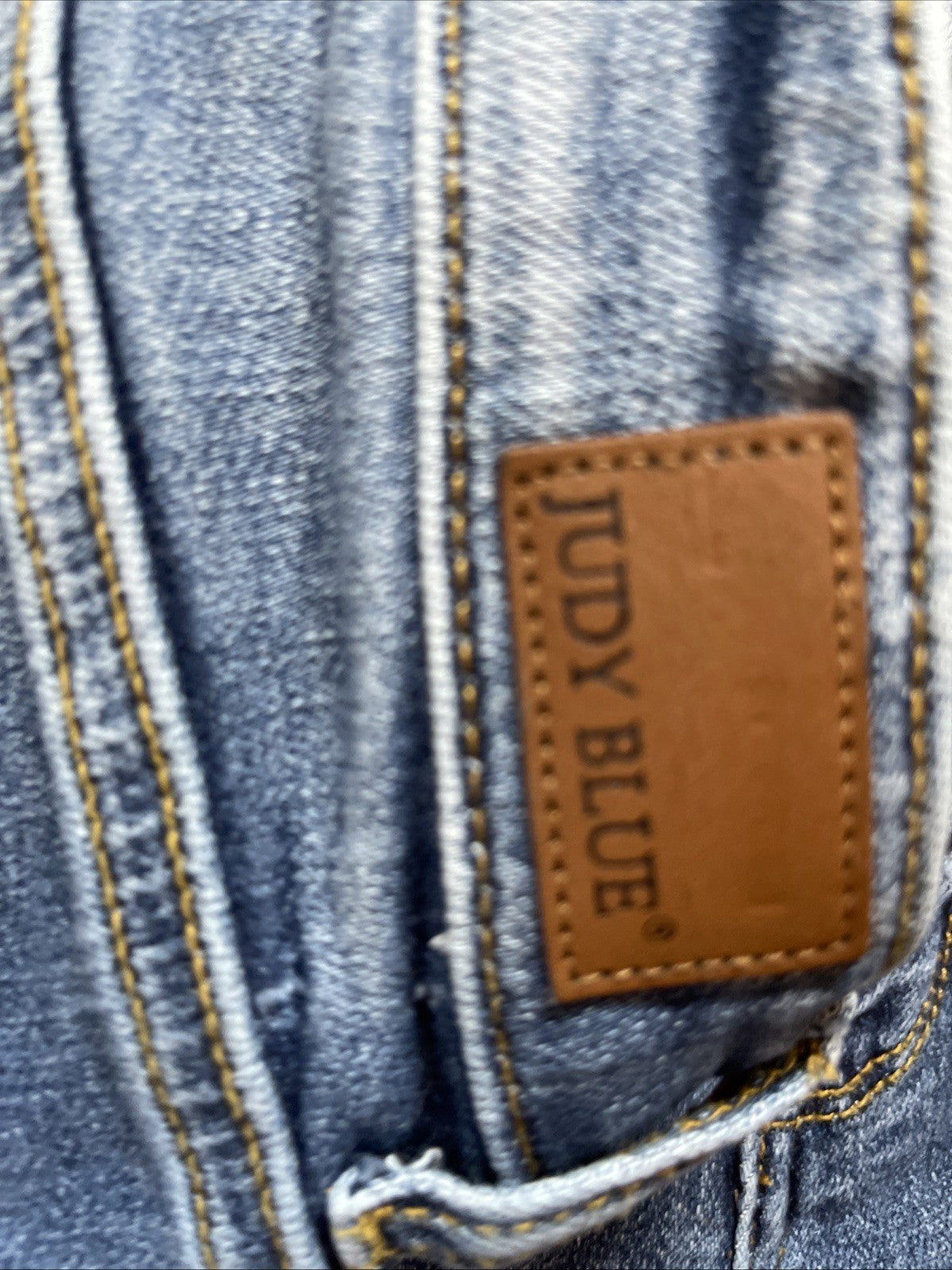 Judy Blue Boyfriend Fit Jeans 11/30