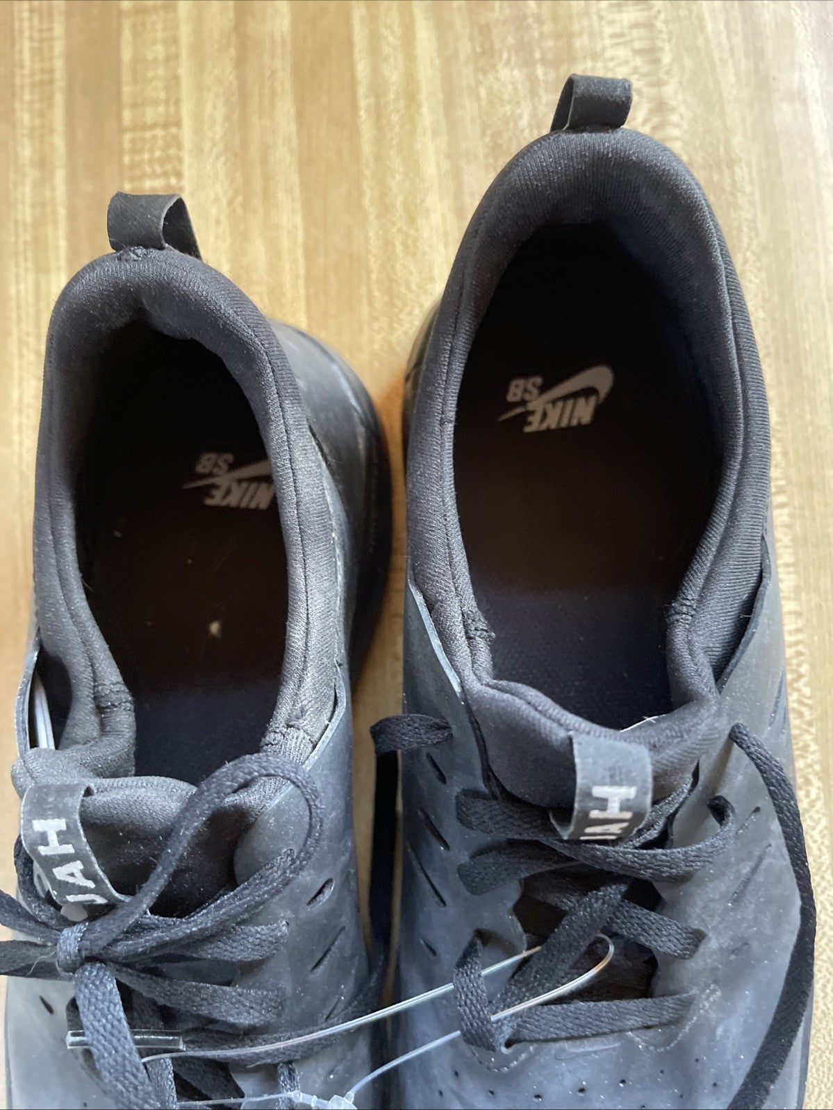 Size 9.5 - Nike SB Nyjah Black - AA4272-002