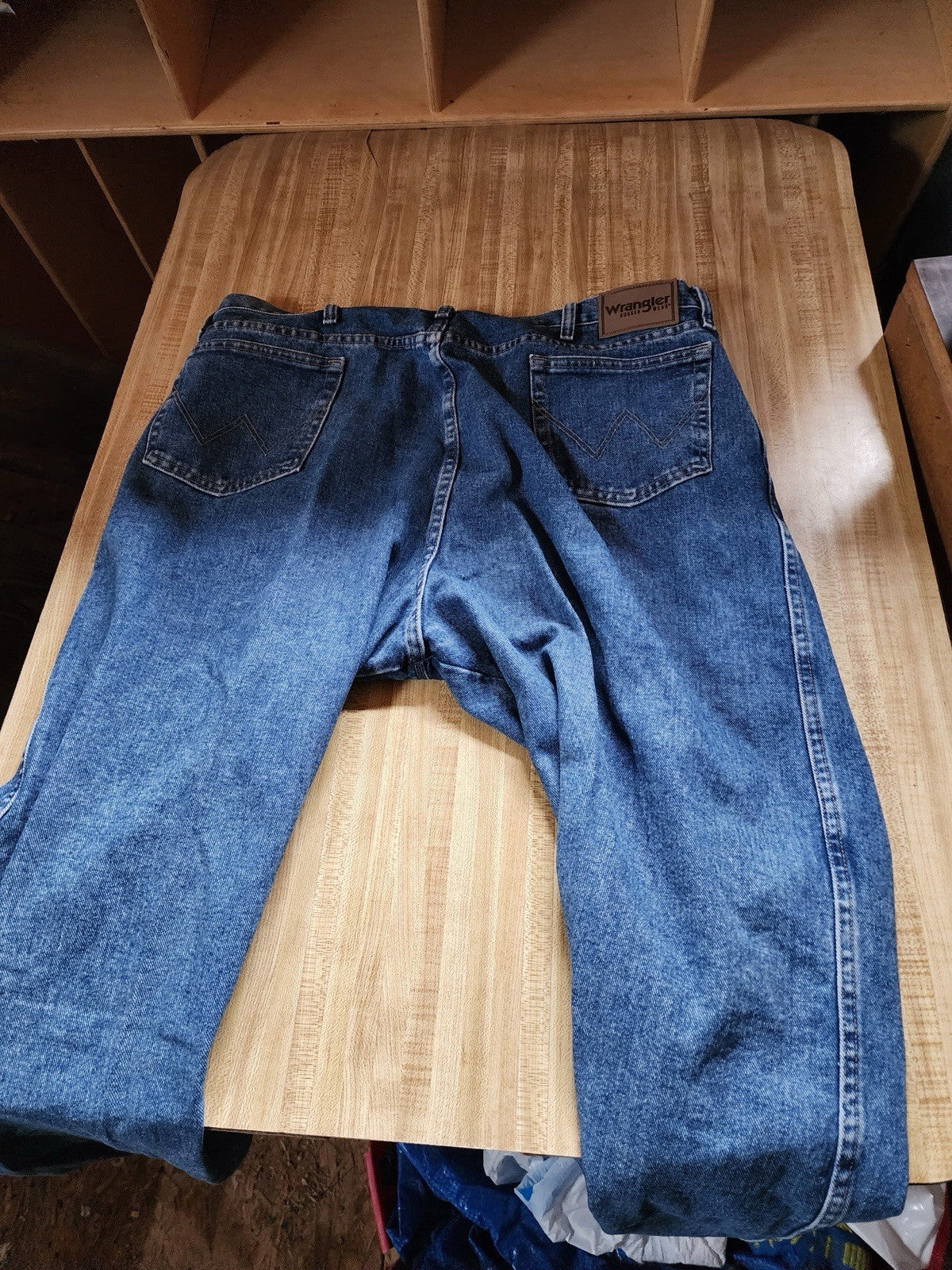 Wrangler Rugged Wear Jeans 44/30