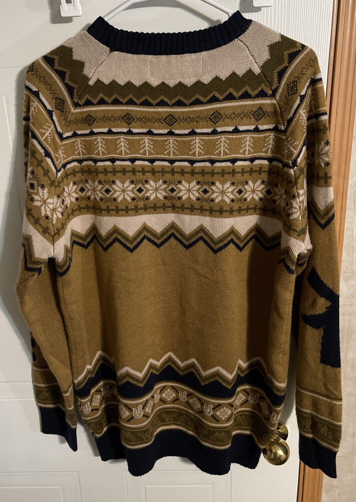 Dutch Bros Sweater Large
