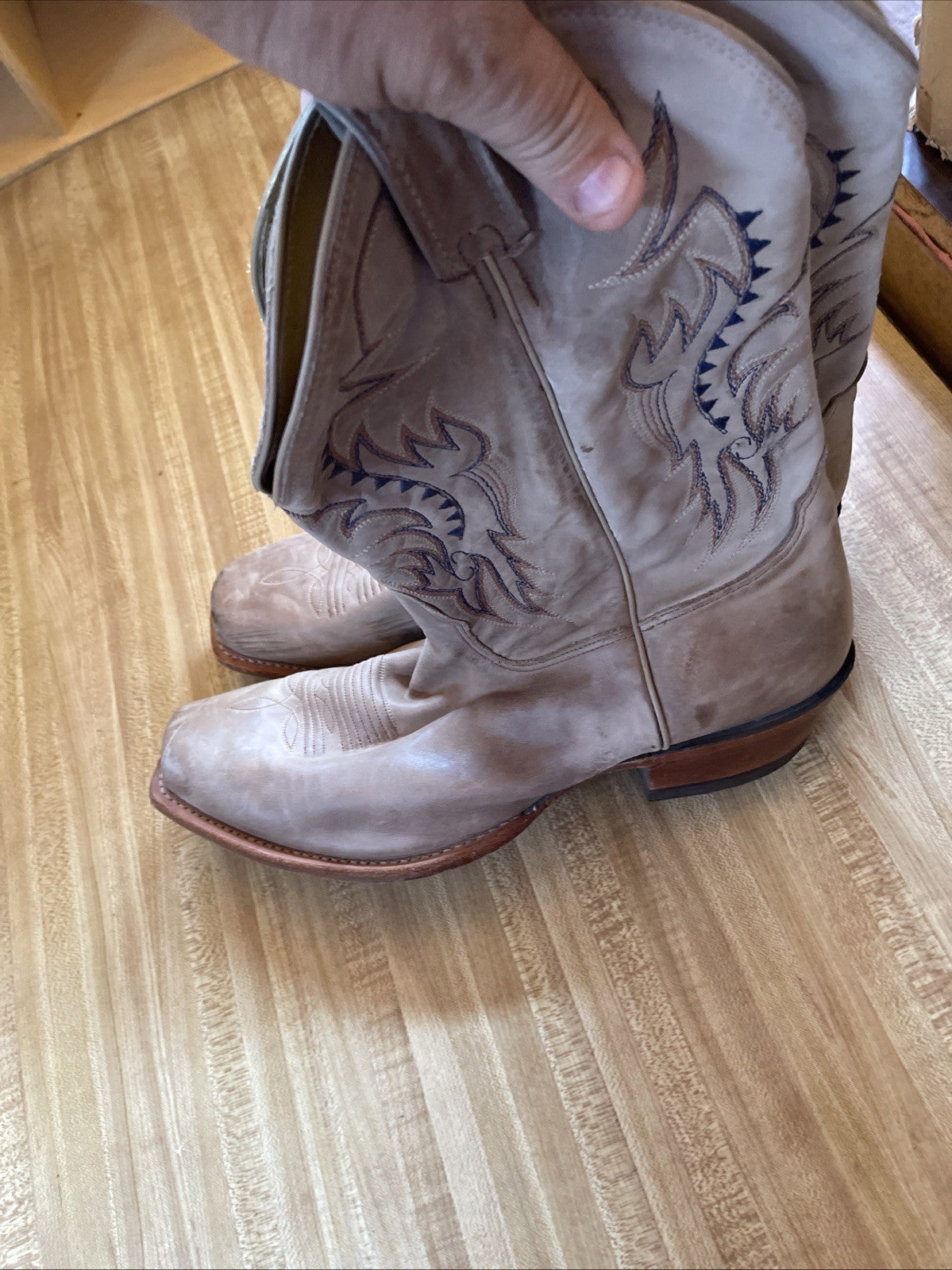 nocona cowboy boots 13 EE