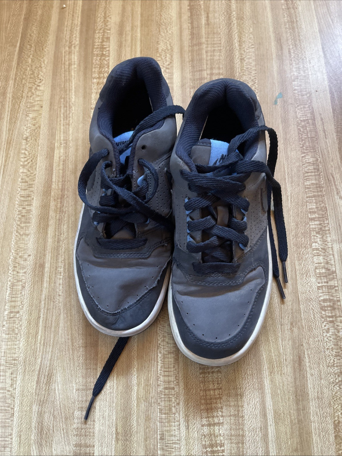 Nike Delta Force Size 4.5Y