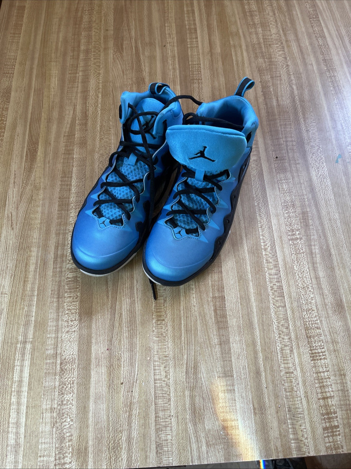 Jordan Prime Mania Fly Size 6Y