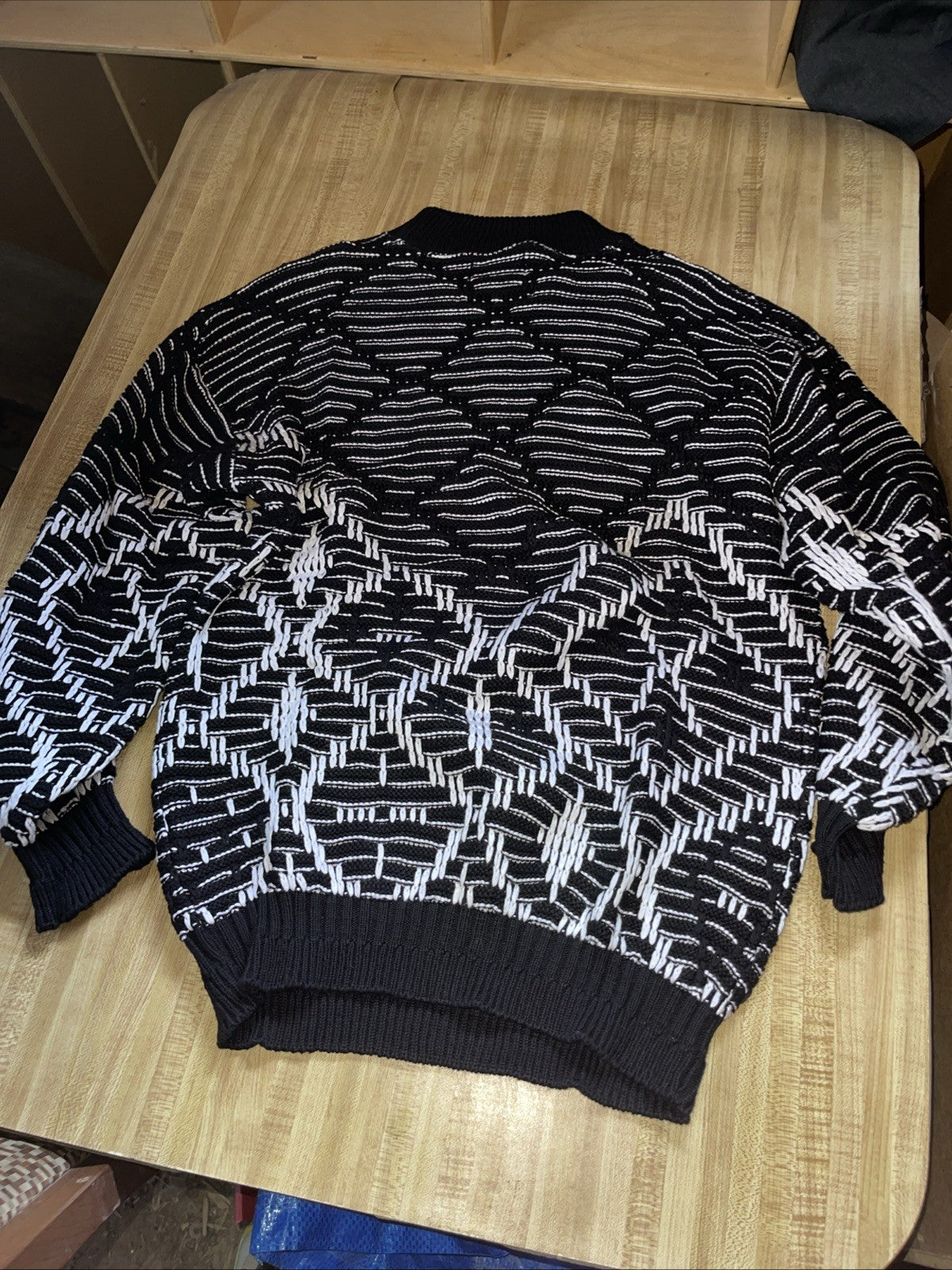 Vintage Generra Collection Sweater Medium 