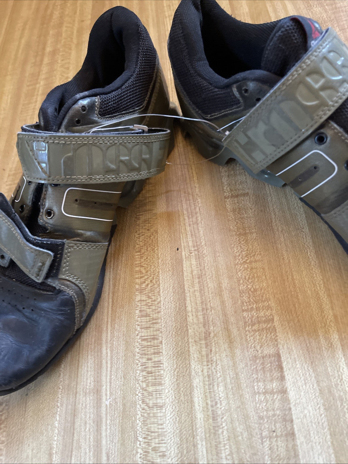 Reebok CrossFit Shoes Size 9