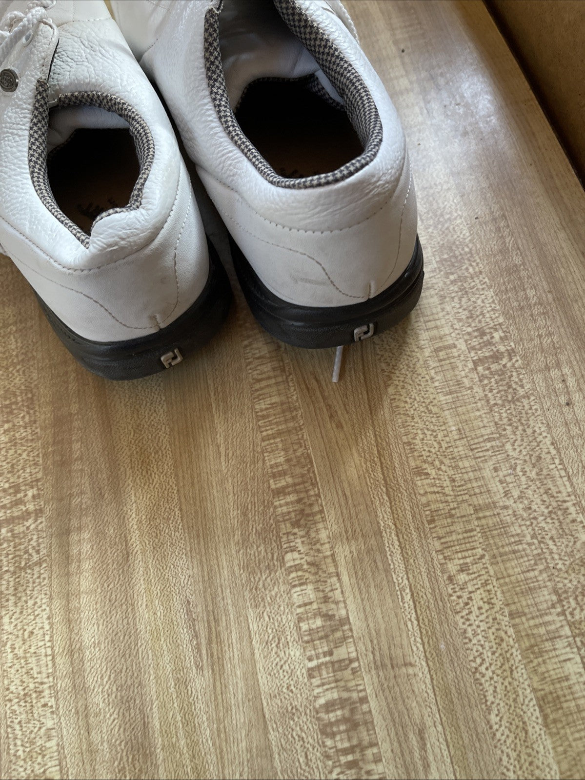 footjoy comfort golf shoes Size 9.5