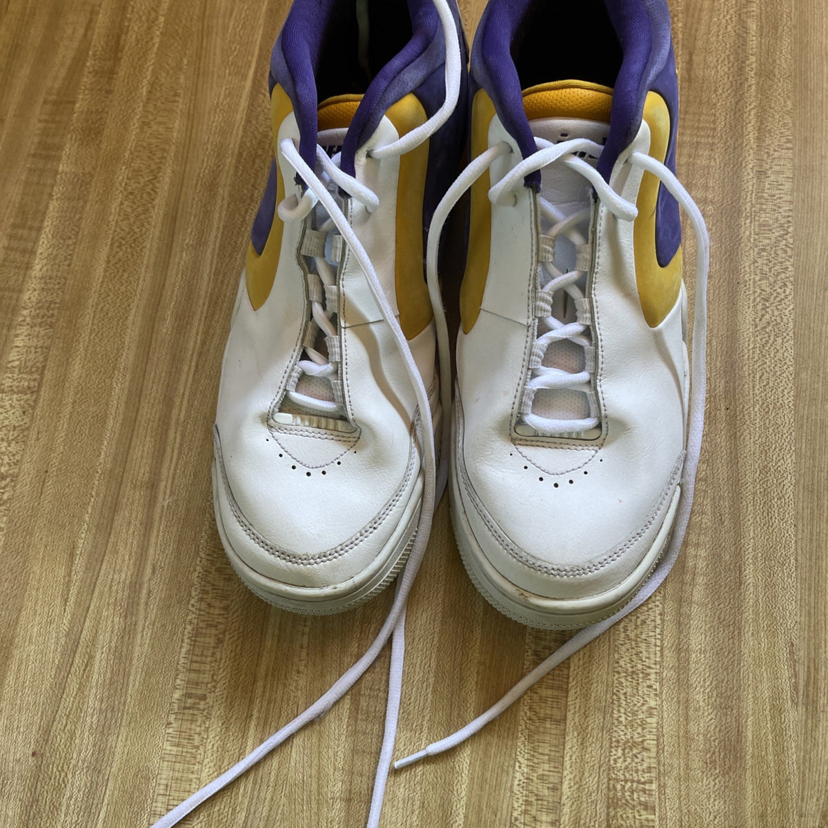 Jordan Big Fund Lakers Size 9