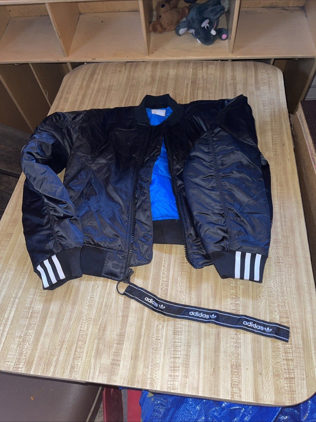 Adidas Bomber Jacket Medium 