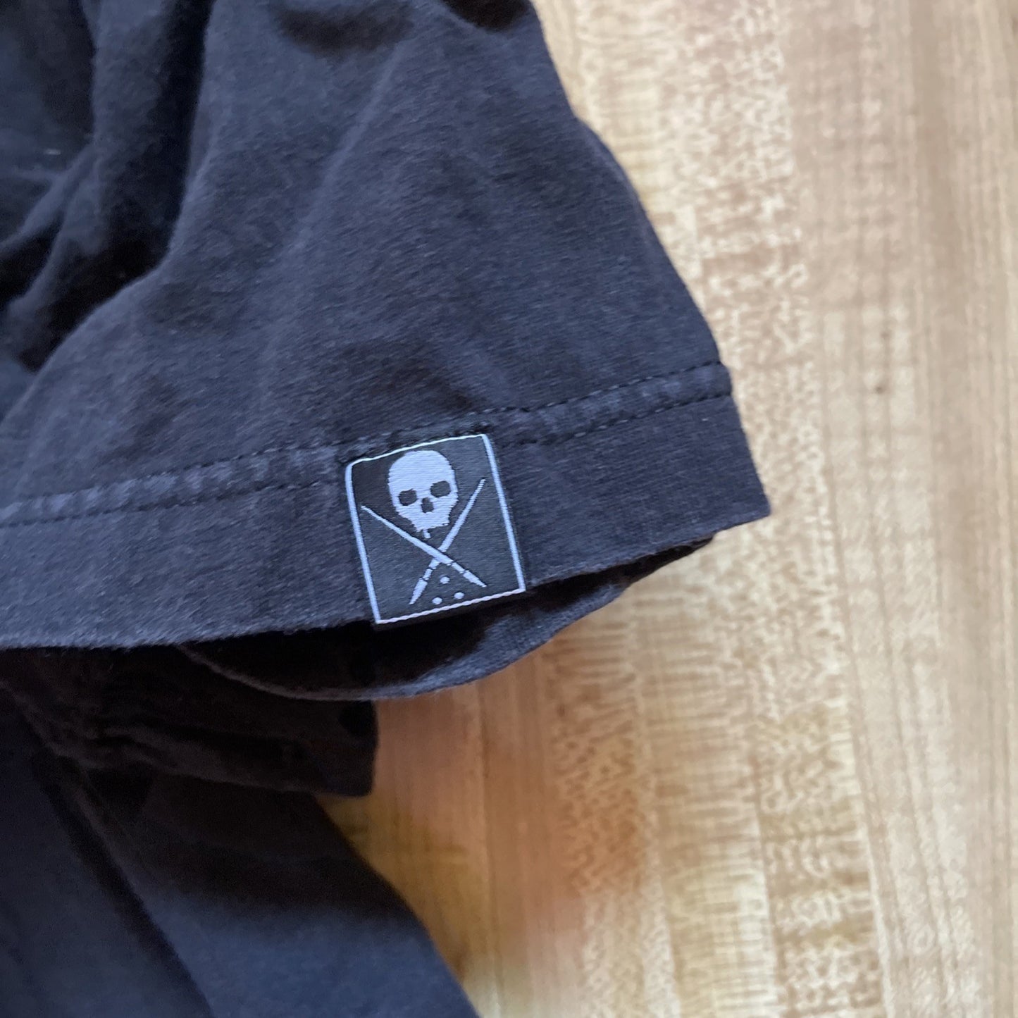 sullen art collective t shirt XXL