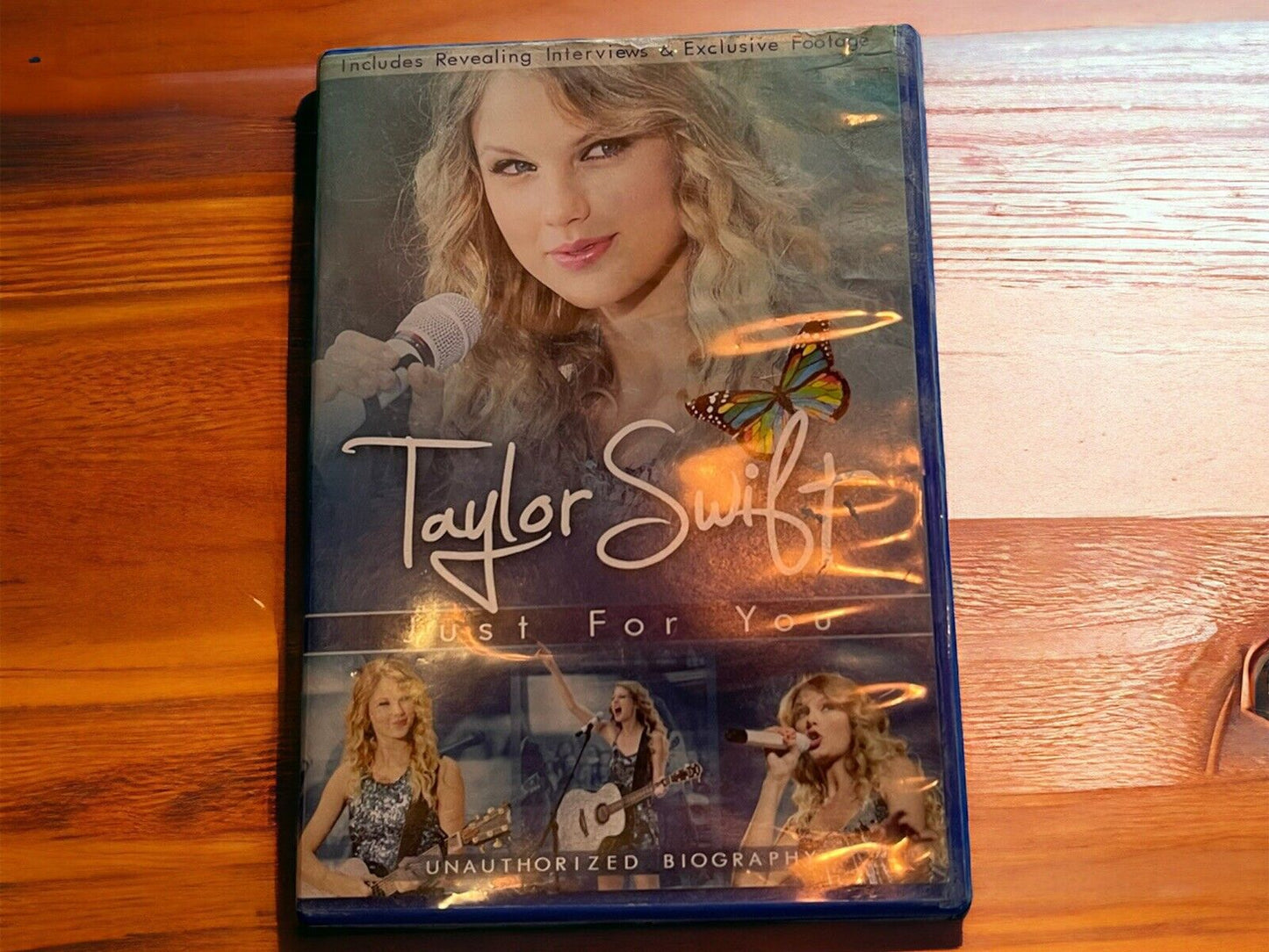 TAYLOR SWIFT - Just For You - Unauthorized Biography DVD