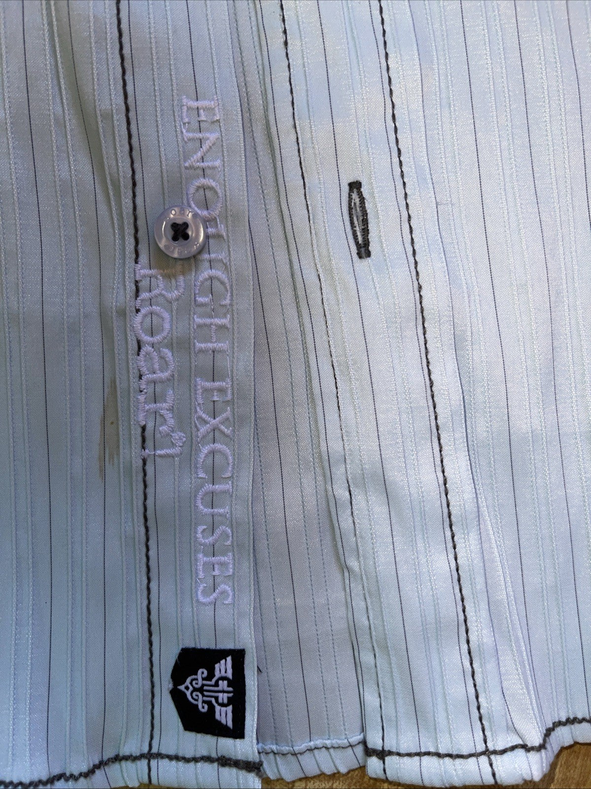 Roar Classic Embroidered Button Up Shirt XXL 