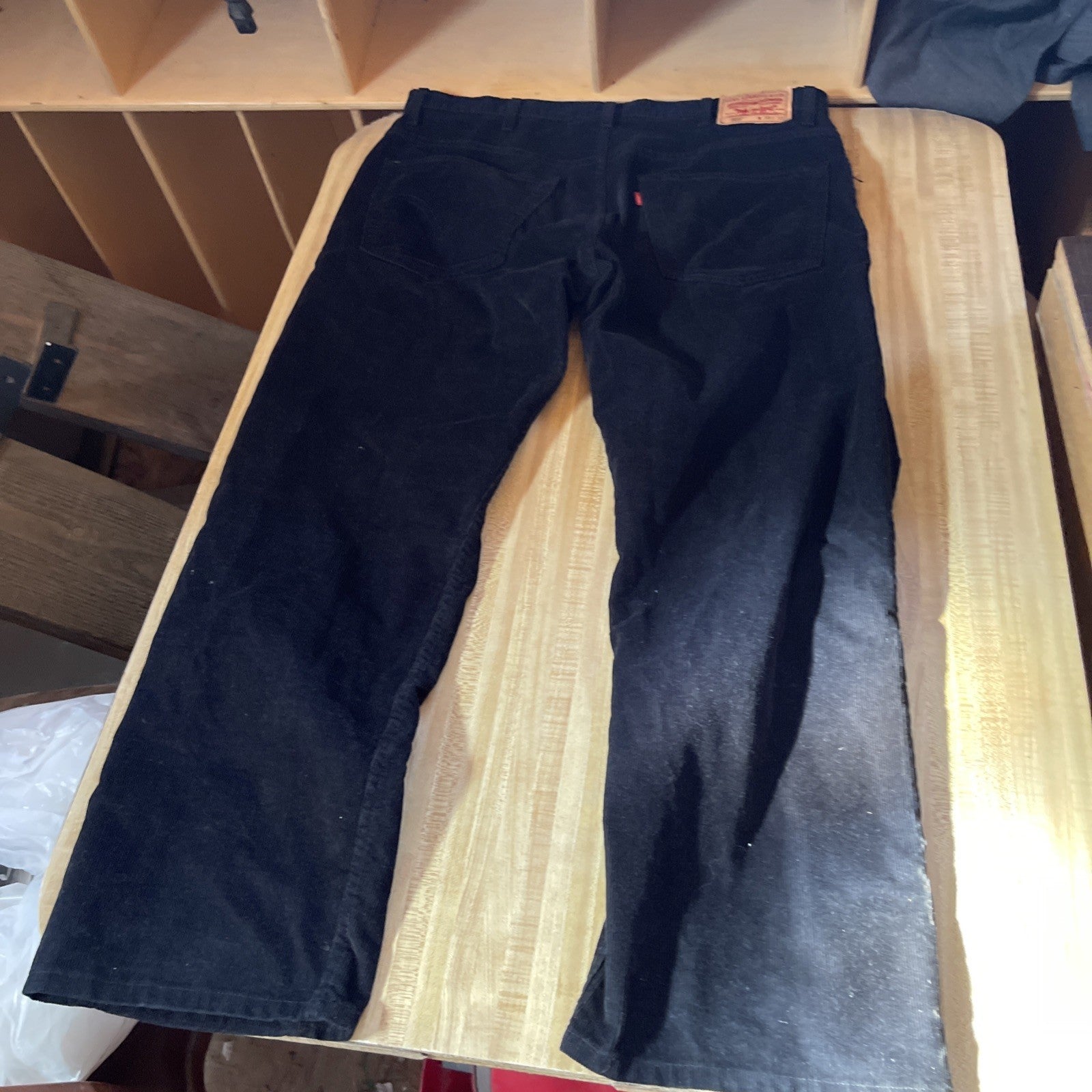 Levi’s 559 Corduroy Pants Wide Leg 38/30 Baggy 9 Inch Leg Opening