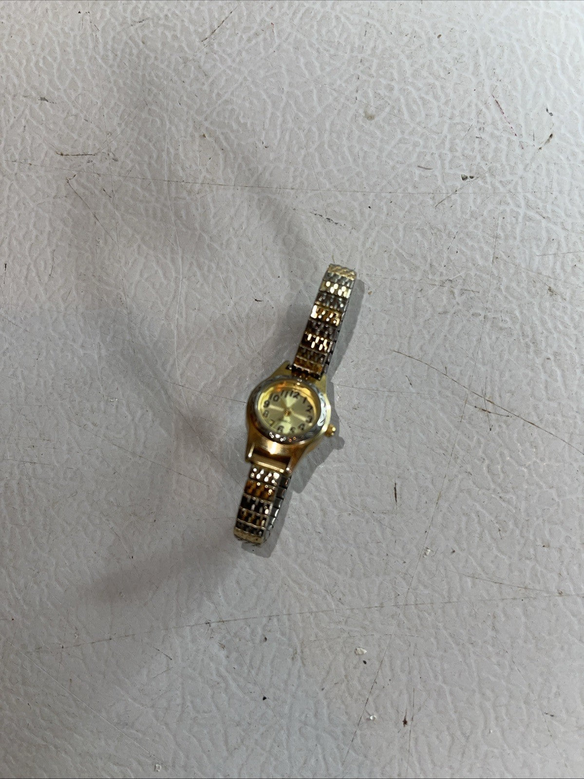 Vintage Women’s Watch Needs Battery