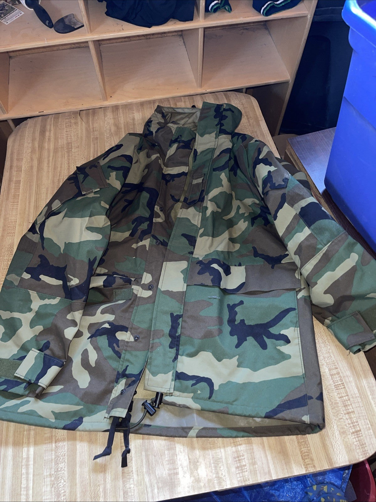 Vintage Tennier Industries Jungle Camo Goretex Parka Medium 