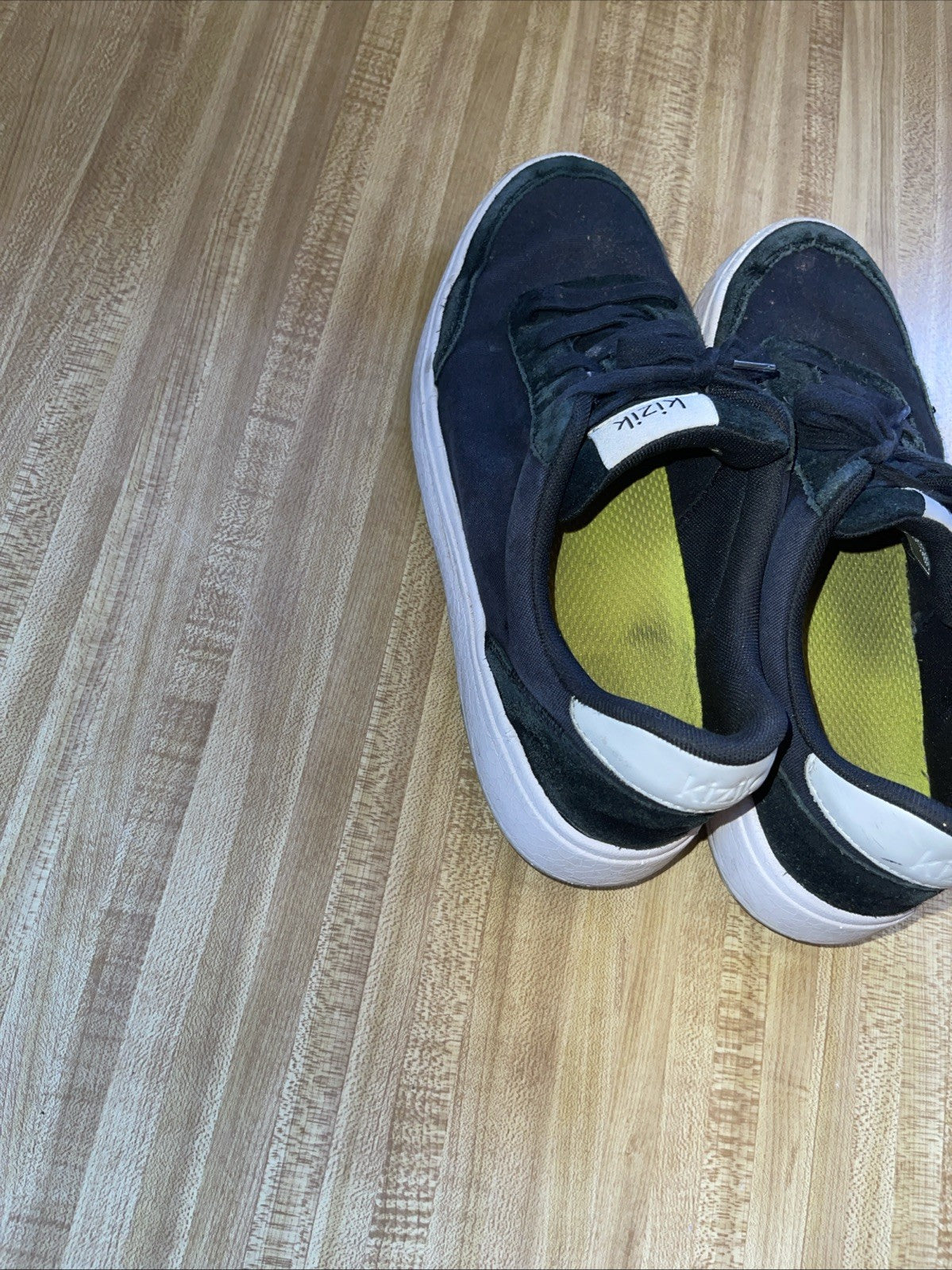 Kizik Shoes Men’s 10.5
