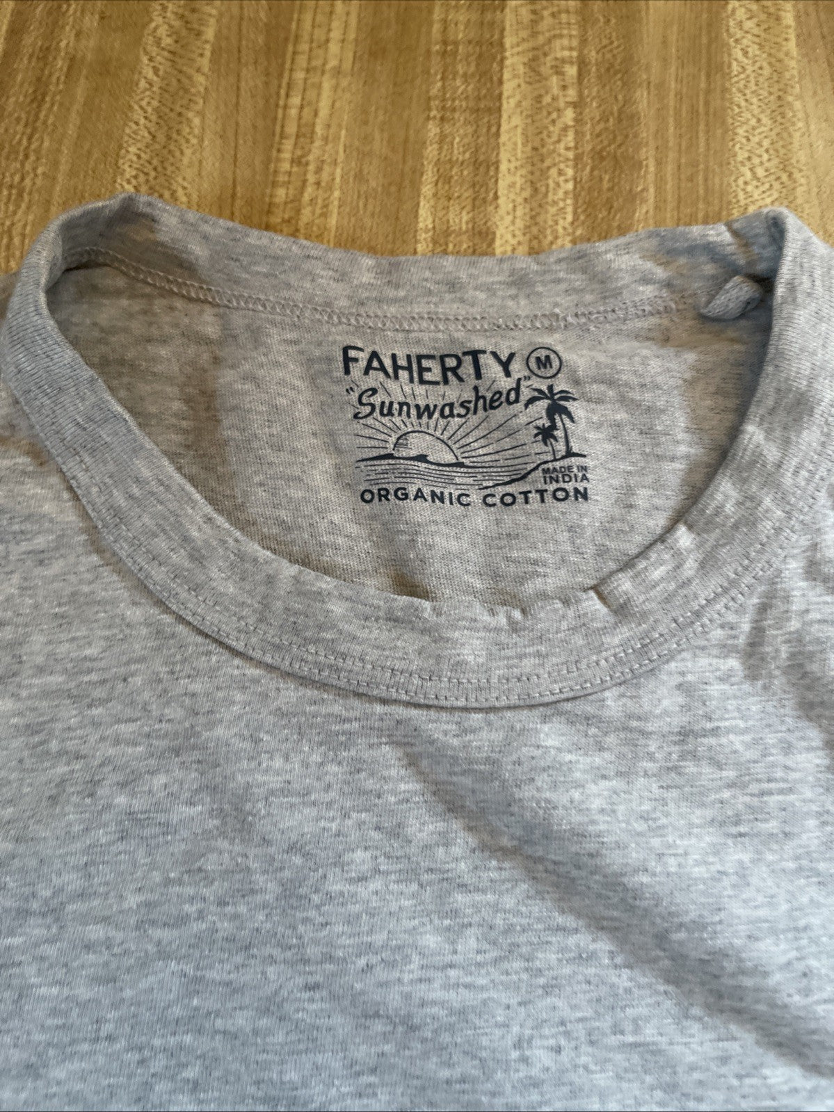 faherty sunwashed t shirt Medium 