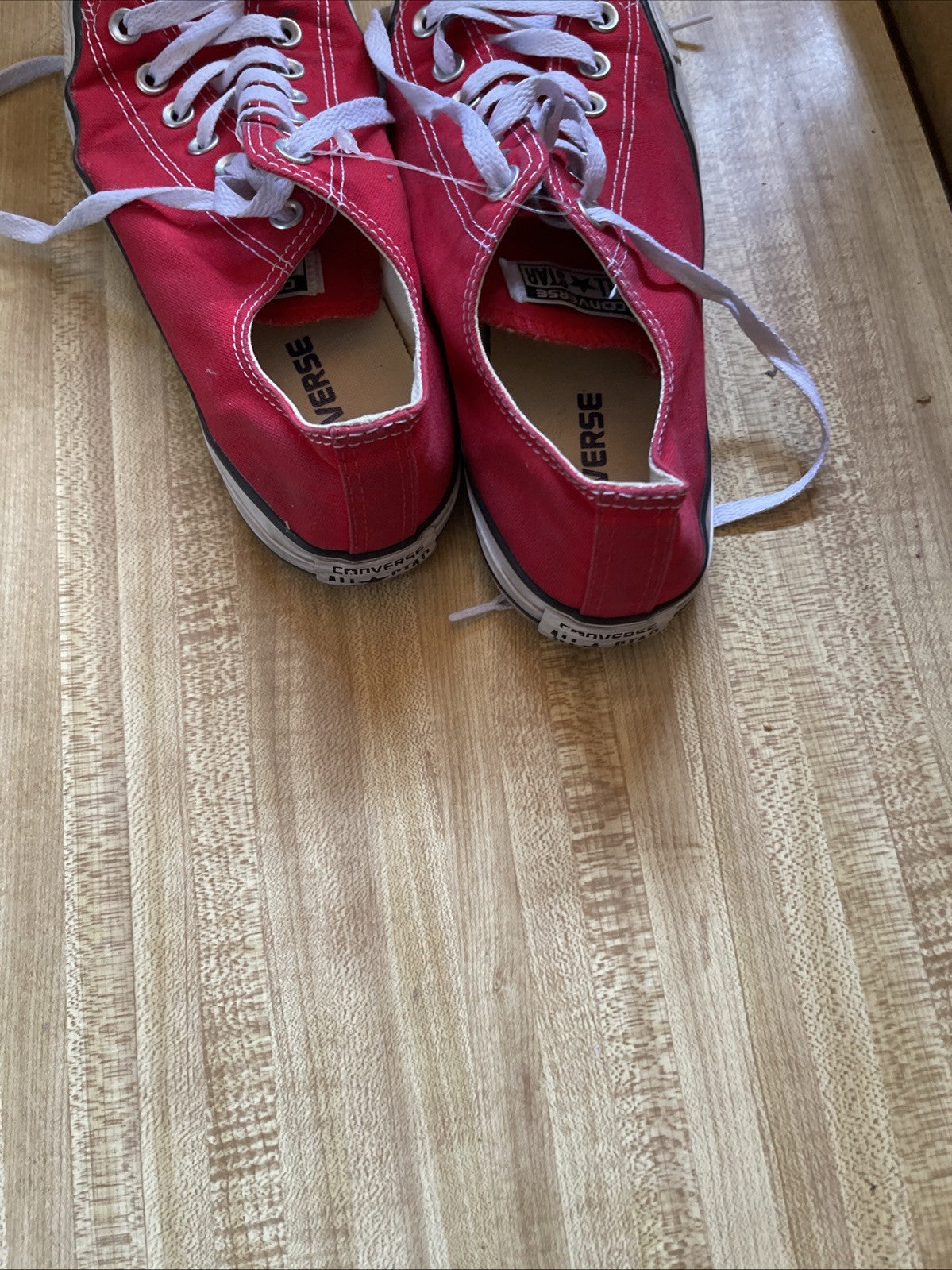 Converse All Star Men’s 9 Women’s 11