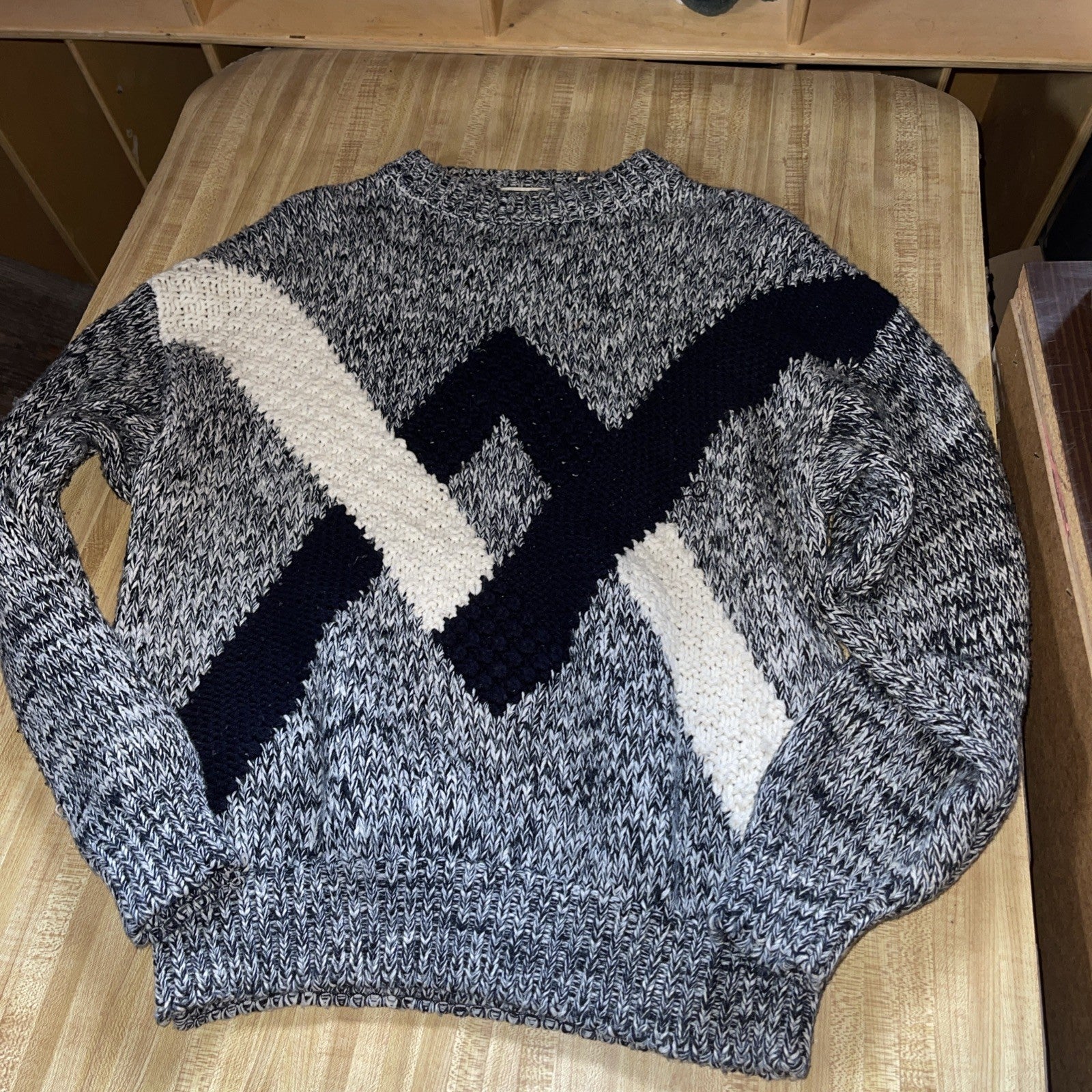 Vintage Front Line Sweater XL