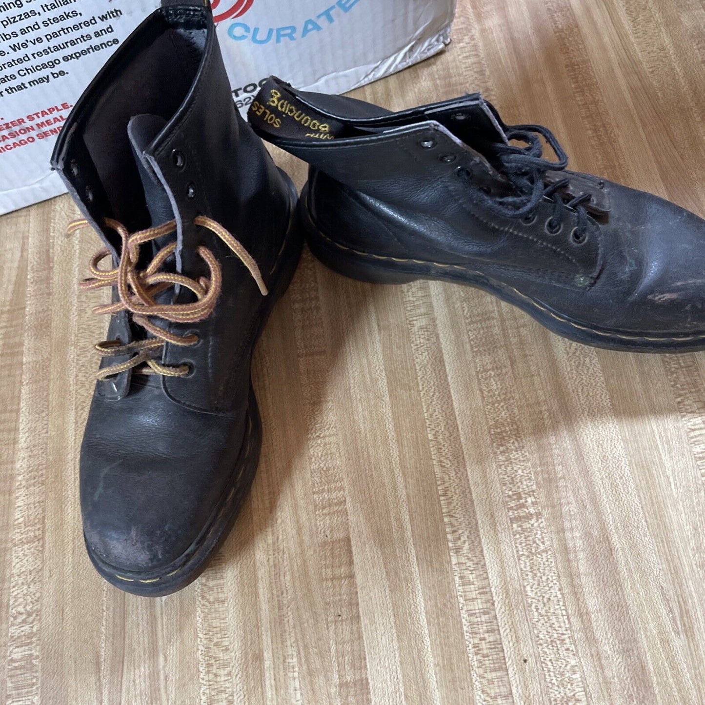 dr martens air wair boots 8