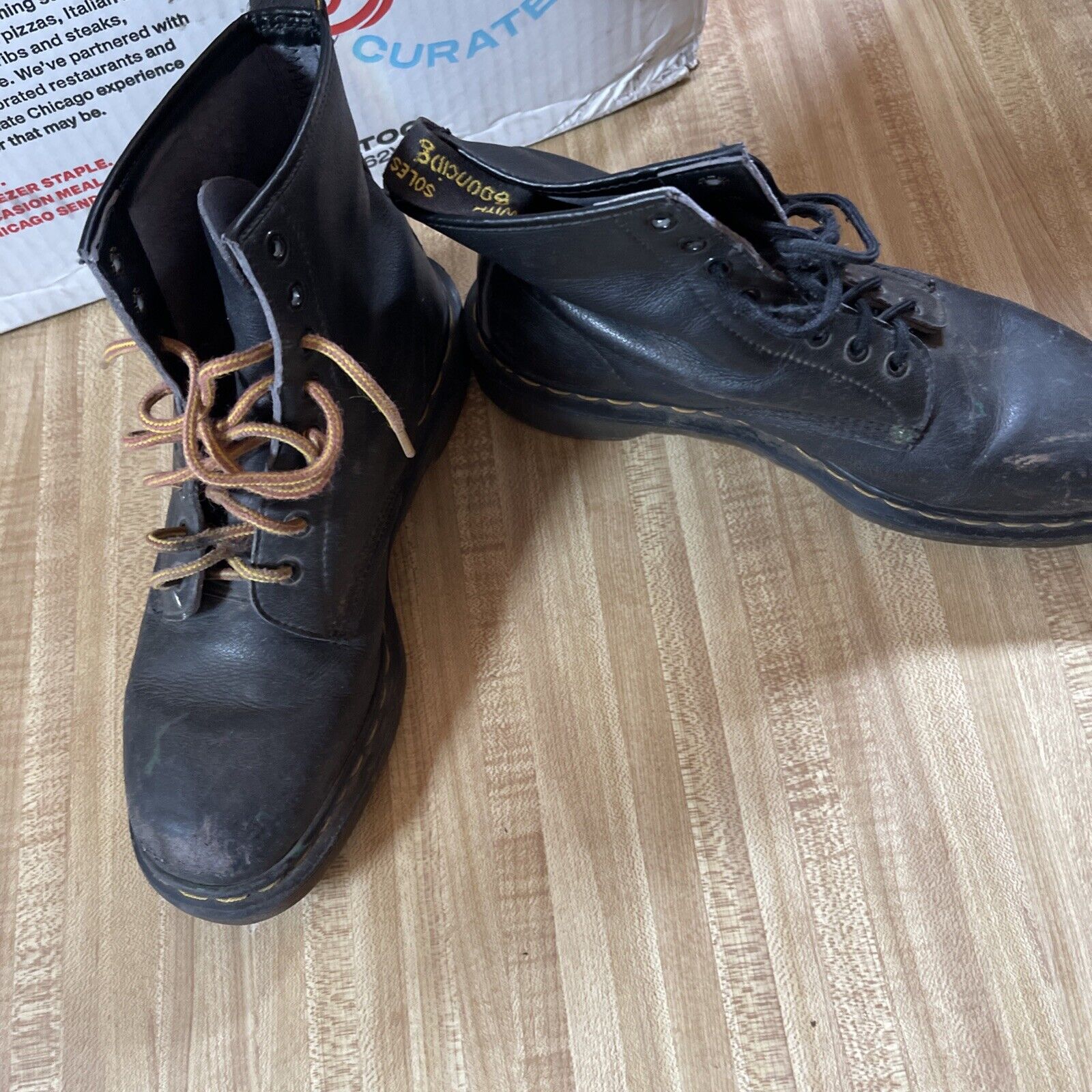 dr martens air wair boots 8