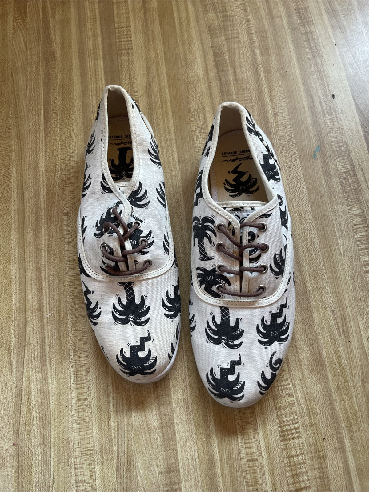Generic Surplus Shoes 9