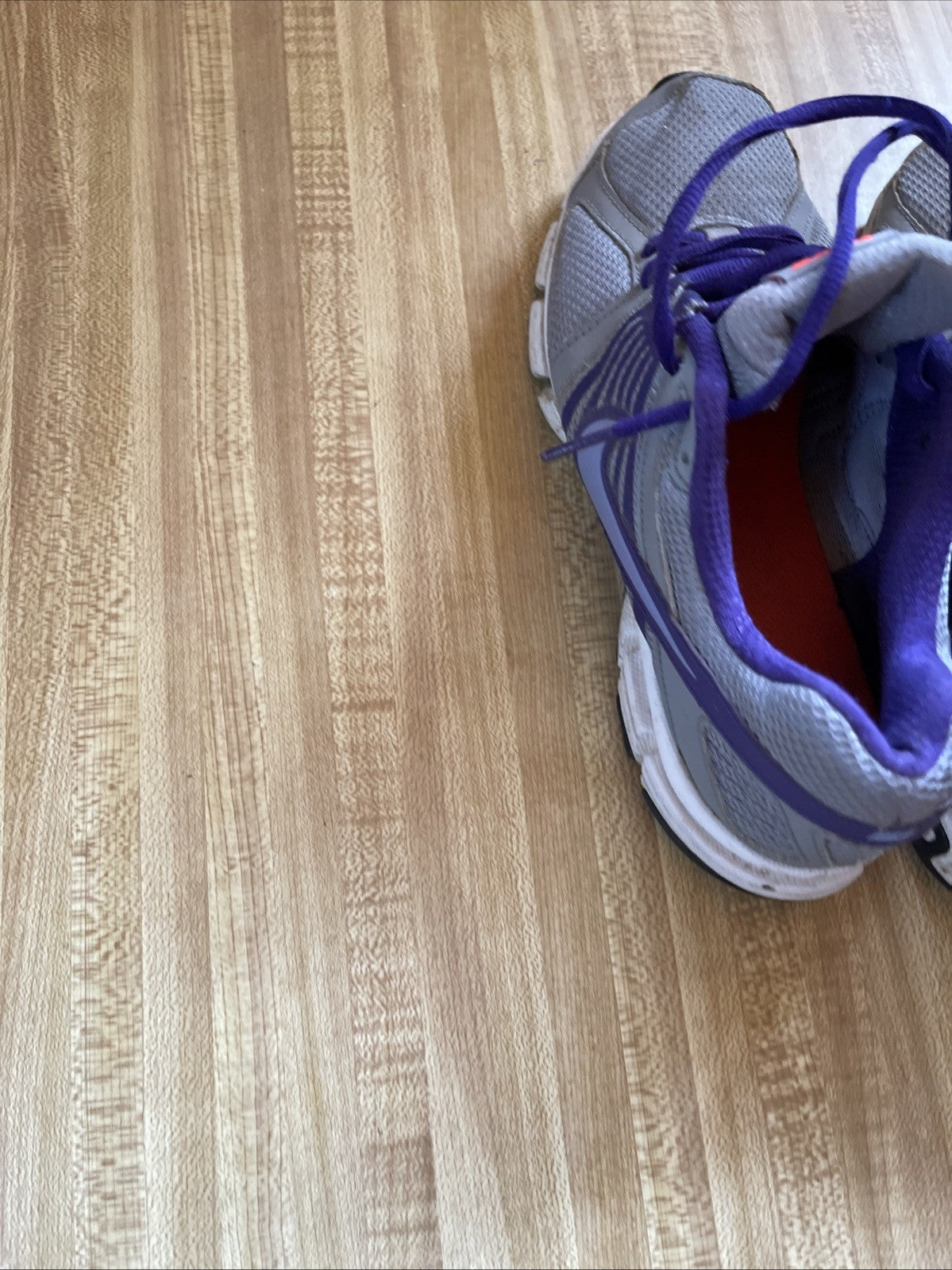 Nike Downshifters 8.5