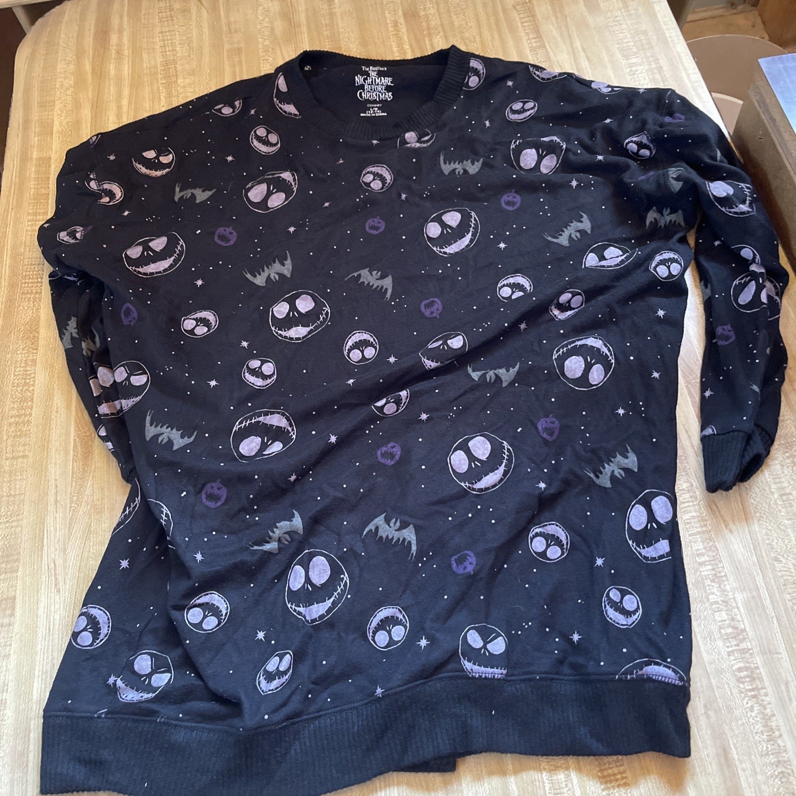 Disney The Nightmare Before Christmas Sweatshirt Large