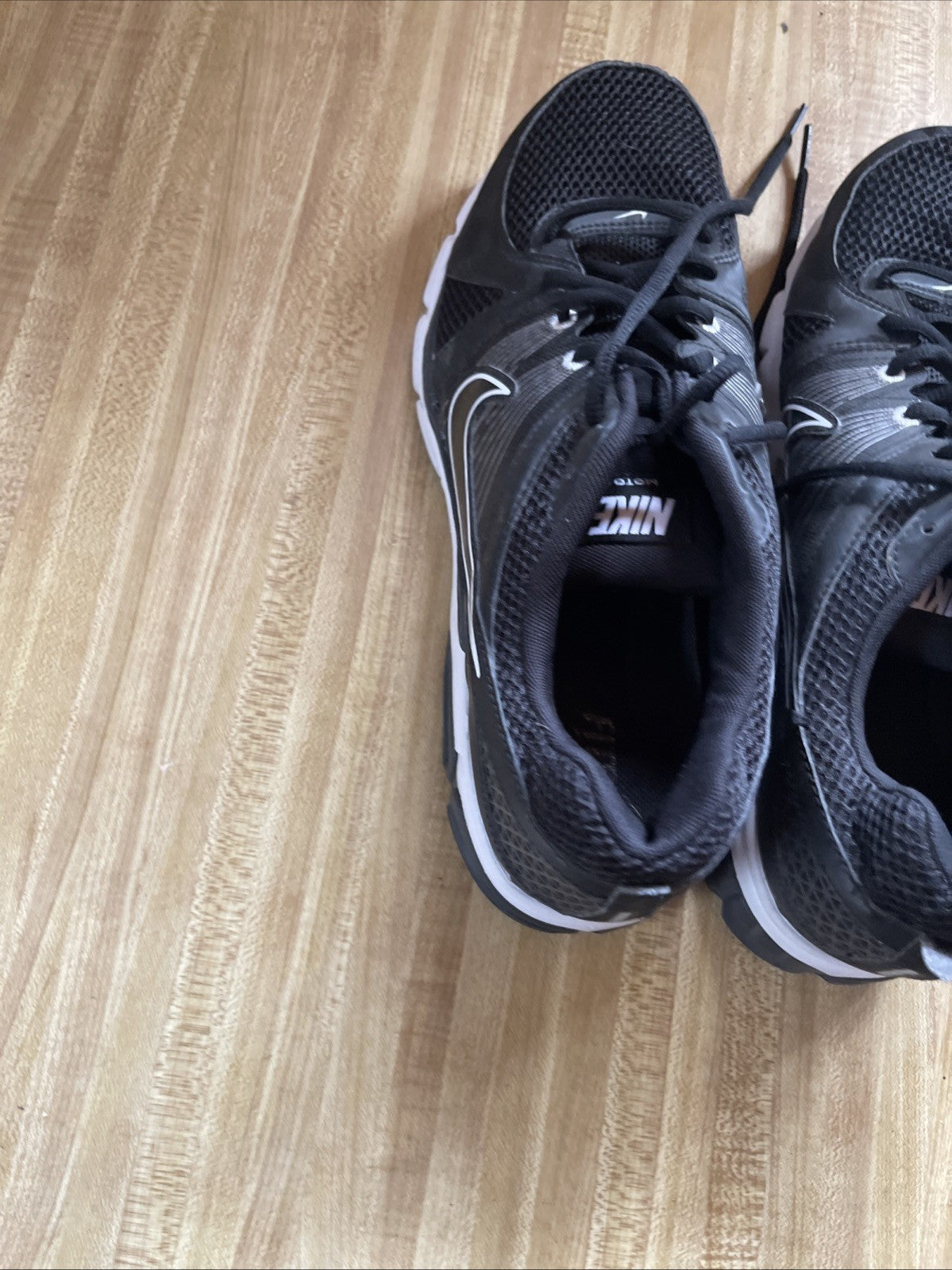 Nike Air Moto 9 Plus Sneakers 12.5