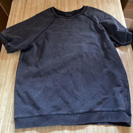 Richer Poorer Short Sleeve Sweatshirt XL
