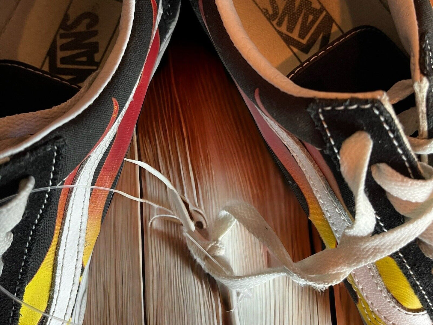 Vans Old Skool Off The Wall Flame Shoes 8.5 Men 10 Women