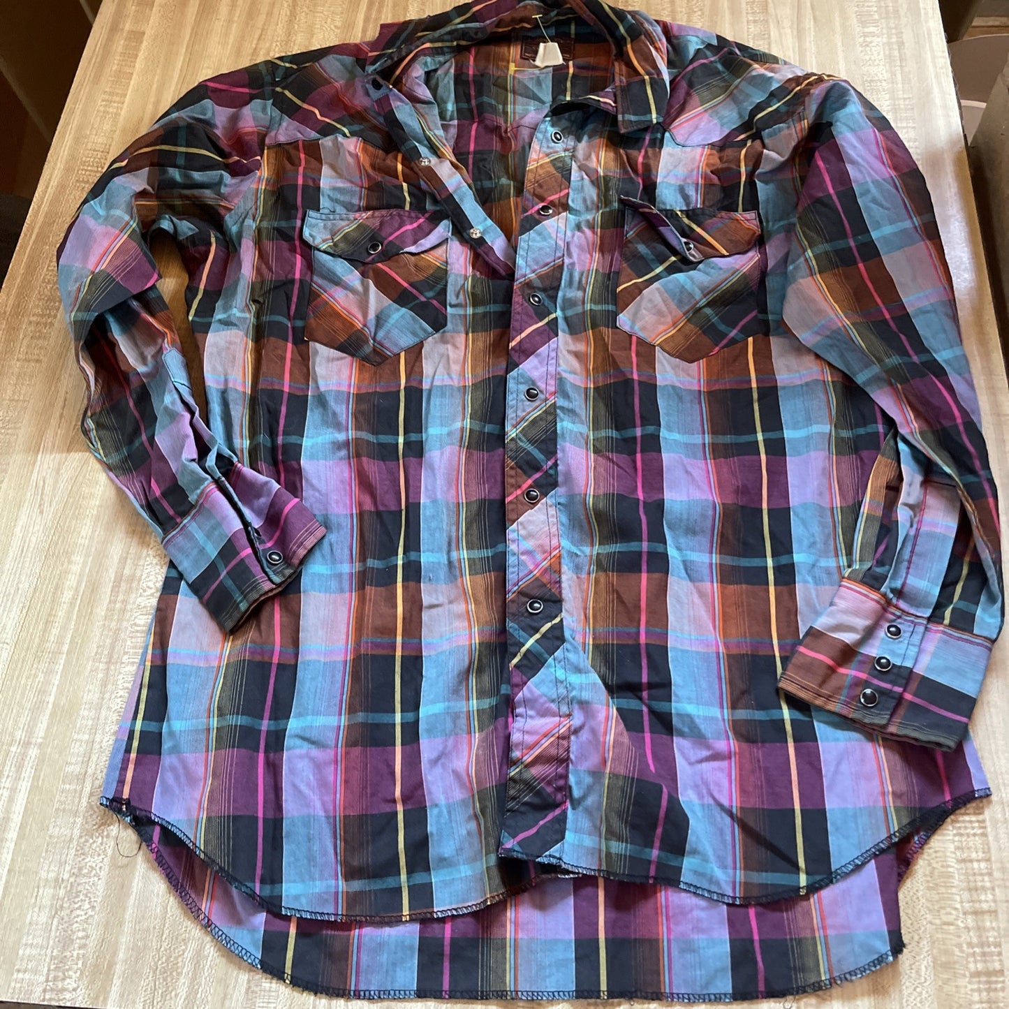 vintage rustler pearl snap shirt X Long Tails 16