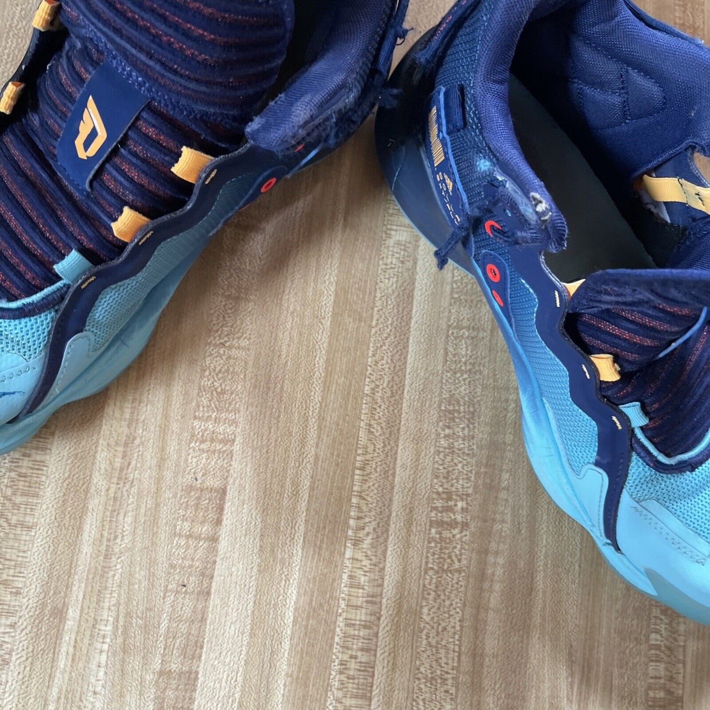 Adidas Dame 7 Size 9.5 No Laces