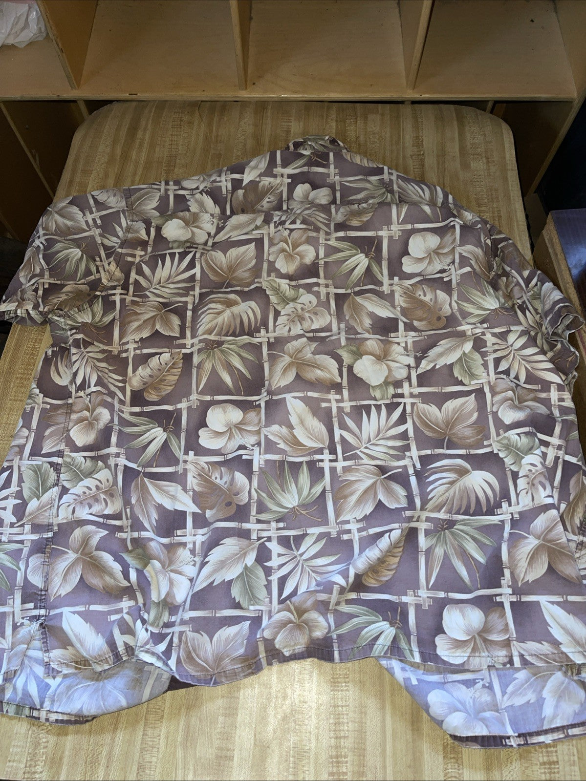 St John’s Bay Island Style Shirt 2XL 