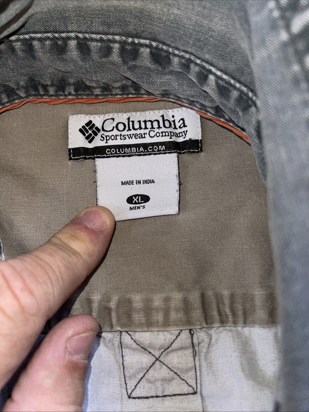 Columbia Button Up Shirt XL Metal Buttons 
