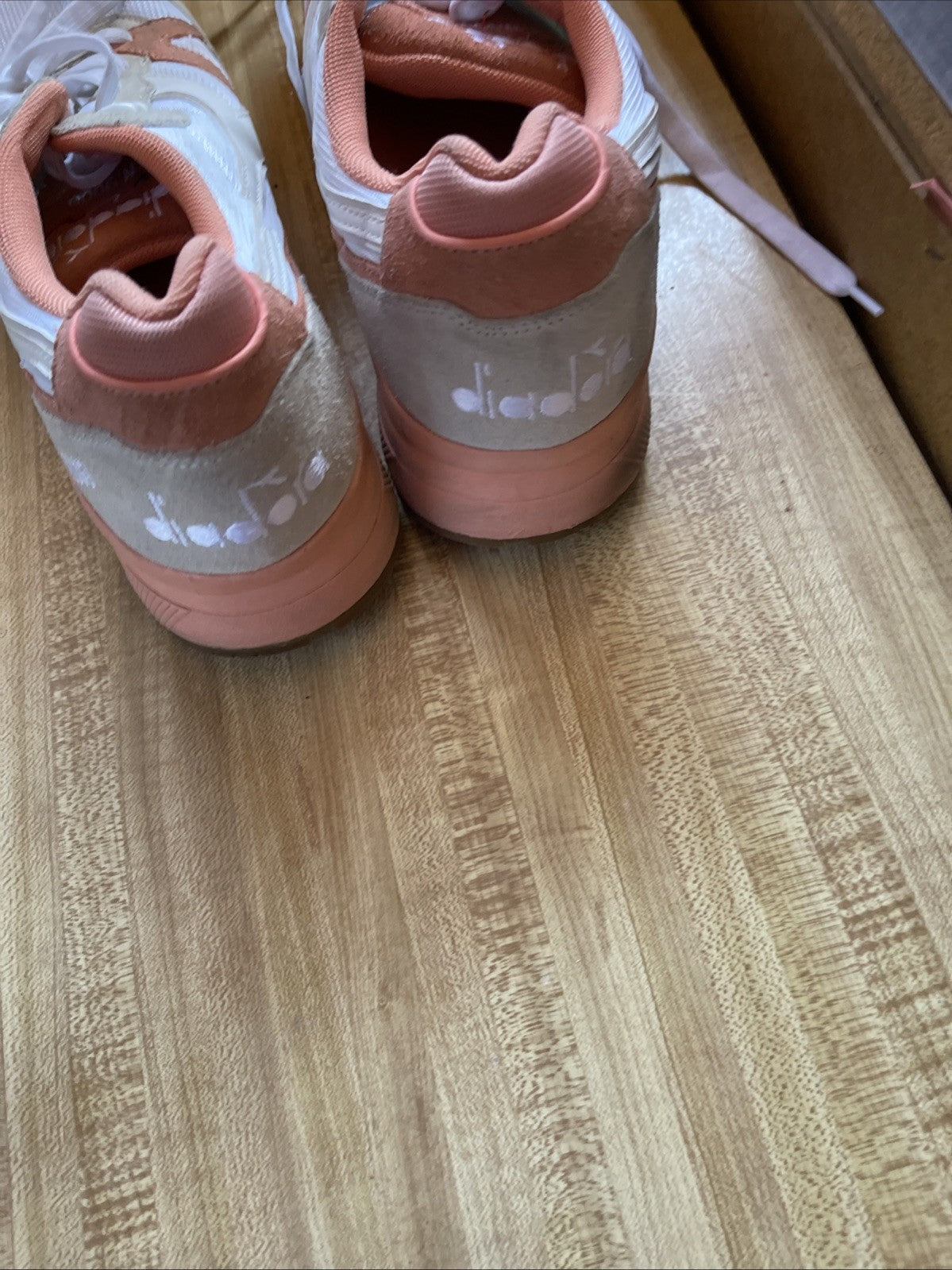 Diadora N9000 Men’s Size 12 Tennis Shoes Peaches and Cream Color-way